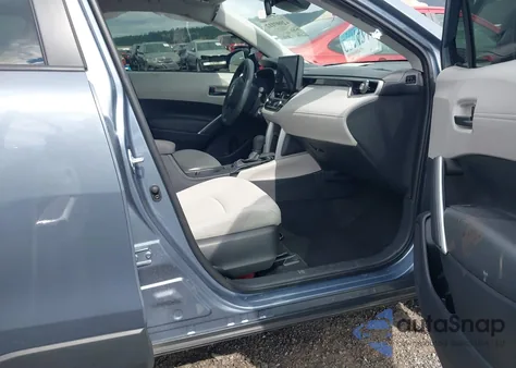 2024 Toyota Corolla Cross L z USA, uszkodzony, nr VIN 7MUAAABG1RV108371